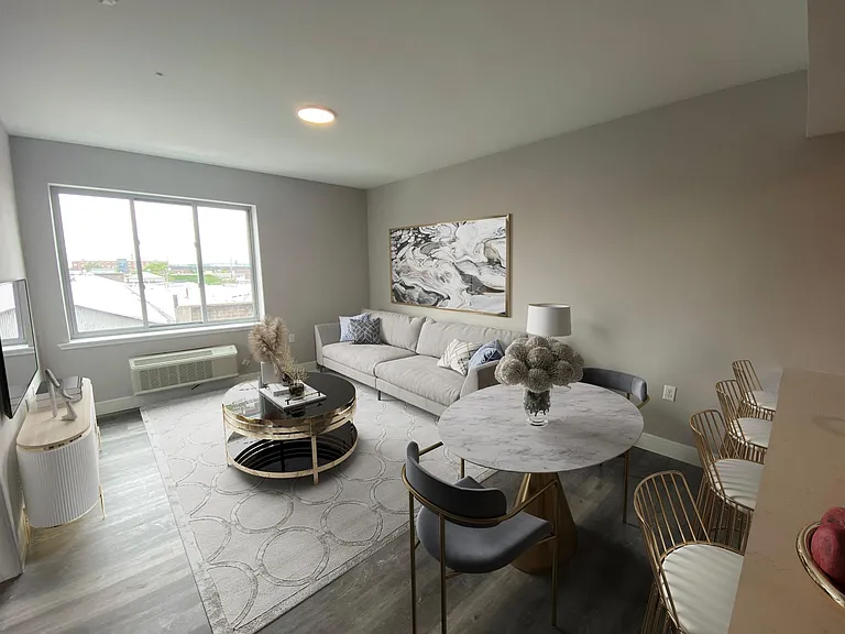 74 Pollock Ave — Photo 12