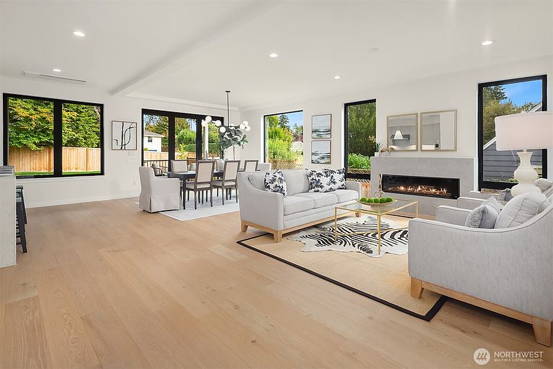 5th image of 6214 40th Avenue NE