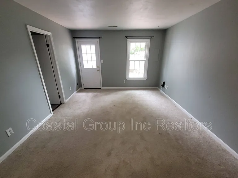 4205 Derby Wharf Dr — Photo 16
