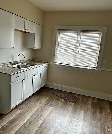 2nd image of 3608 E 135th St #2