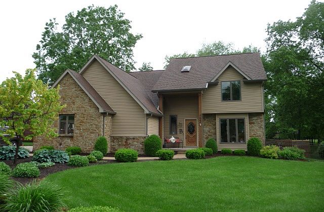 1st image of 7666 Barbara Ct