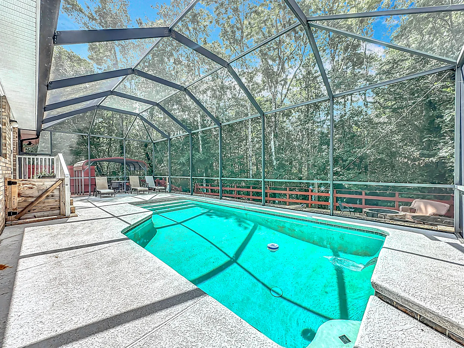 4 bed, 1750 sqft, $3,200 — Photo 1