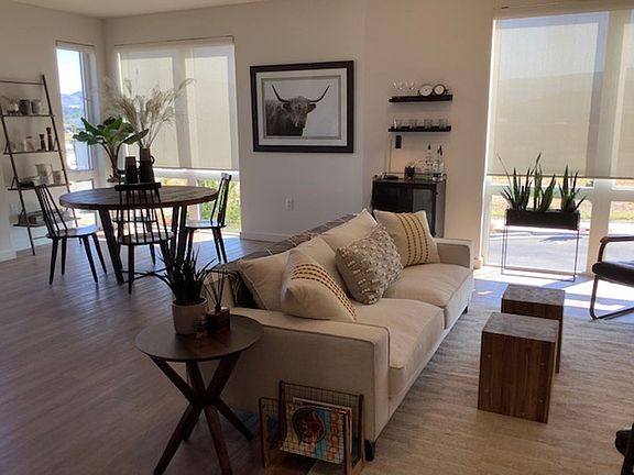 5th image of 1582 Myers Ln #208
