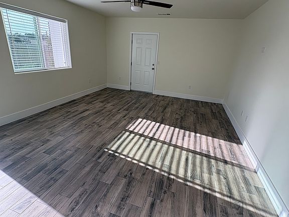 4th image of 440 S Velie St #103