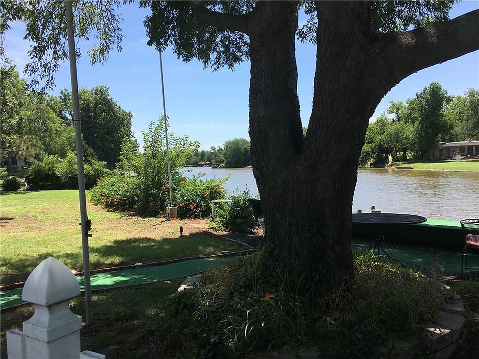 2nd image of 6200 Southshore Dr