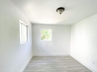 519 SW 5th St APT 6, Miami, FL 33130