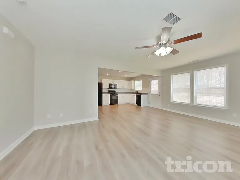 1117 Swearngan Ridge Ct — Photo 3