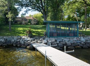 2730 Breezy Heights Rd, Wayzata, MN 55391