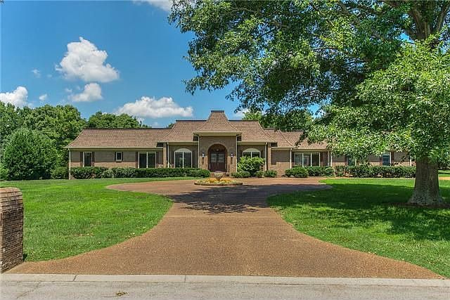 1st image of 6532 Radcliff Dr