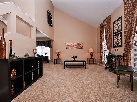 4th image of 4548 Fargo Dr