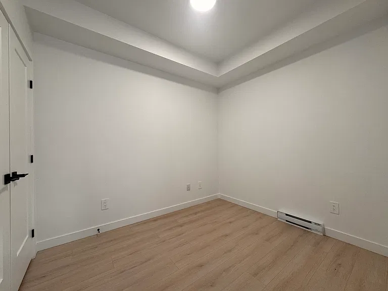 31 Mill St #34 — Photo 7