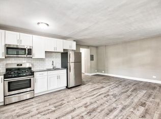 2545 W Fitch Ave, Chicago, IL 60645