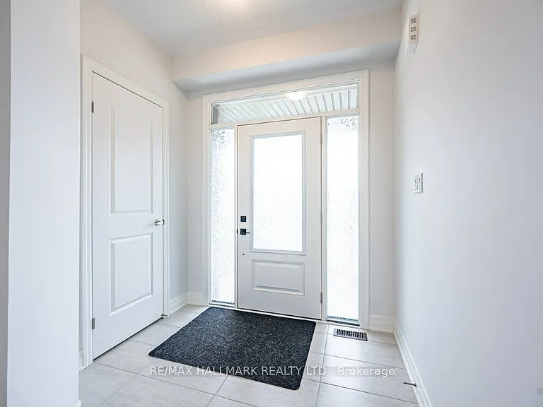32 Nicort Rd — Photo 3