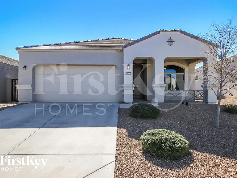 3915 W Alabama Ln — Photo 1