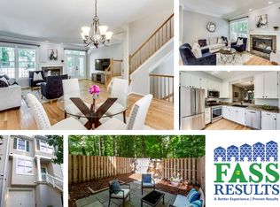 11296 Fairwind Way, Reston, VA 20190