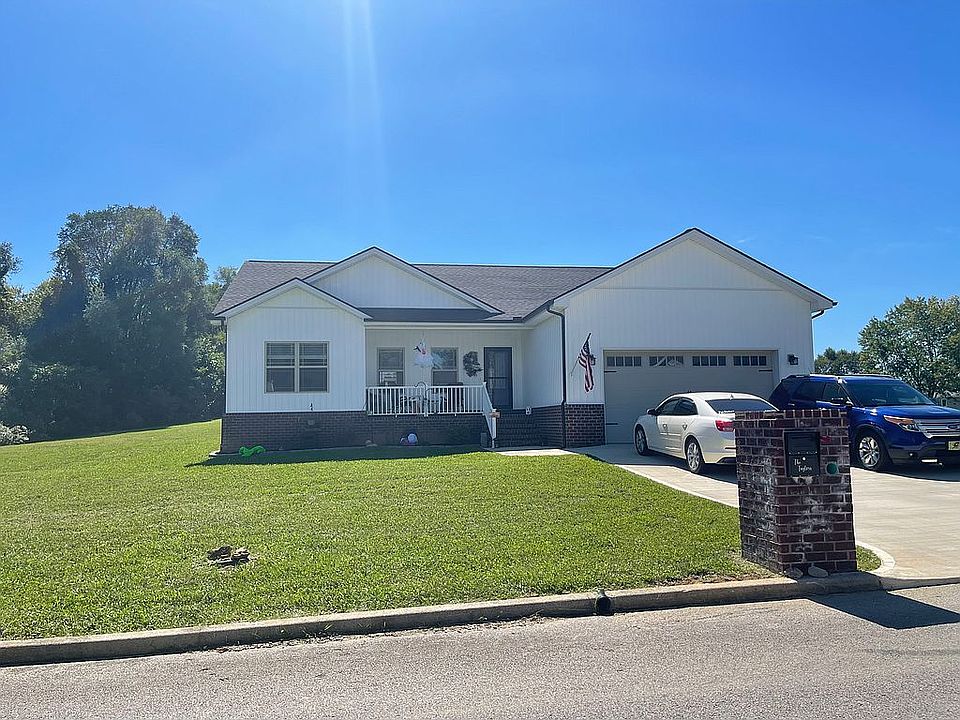 1st image of 109 Estates Dr