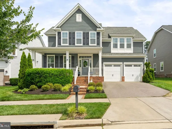 2604 Crossvine Dr, Dumfries, VA 22026