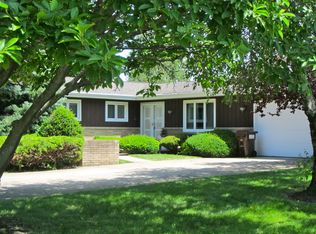 1370 S Regan Rd, New Lenox, IL 60451