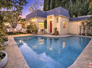 8998 Lloyd Pl, West Hollywood, CA 90069