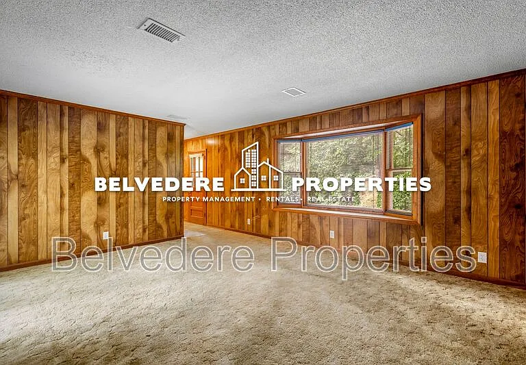 3931 Manila Rd — Photo 11