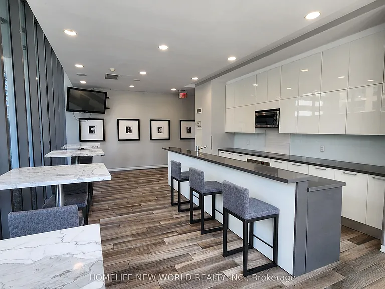 33 Charles St E #2507 — Photo 20