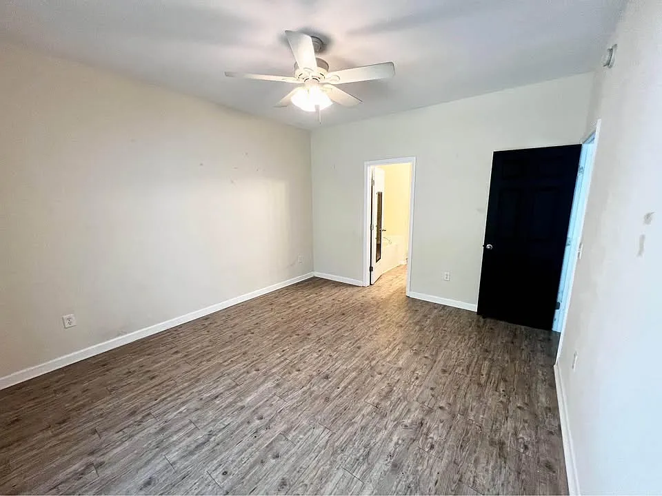 3 bed, 1757 sqft, $2,300 — Photo 4