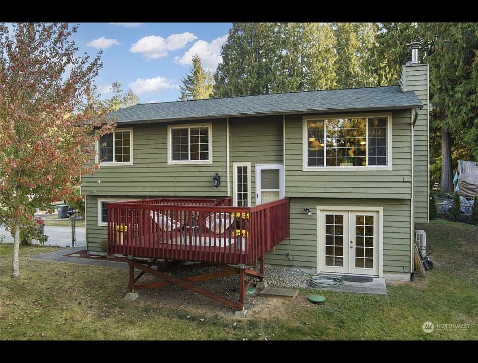 1st image of 25966 Eagle Ct NW