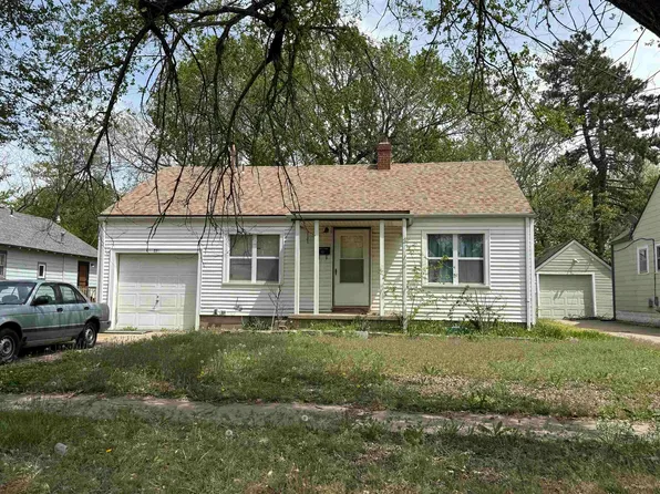 232 S Richmond Ave, Wichita, KS 67213