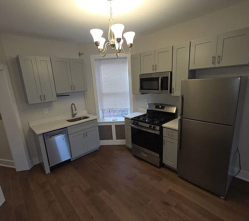 072 - 88-94 TONNELLE REALTY LLC