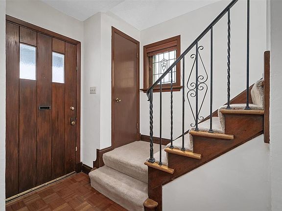 2nd image of 6040 Oleatha Ave