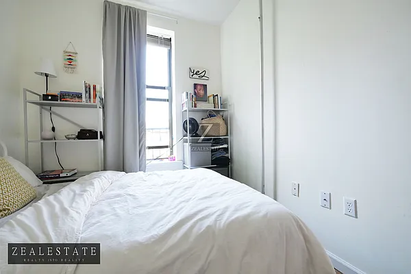 Rented by ZealEstate Group Inc | media 39