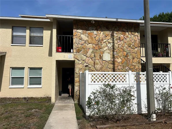 6301 58th St N APT 506, Pinellas Park, FL 33781