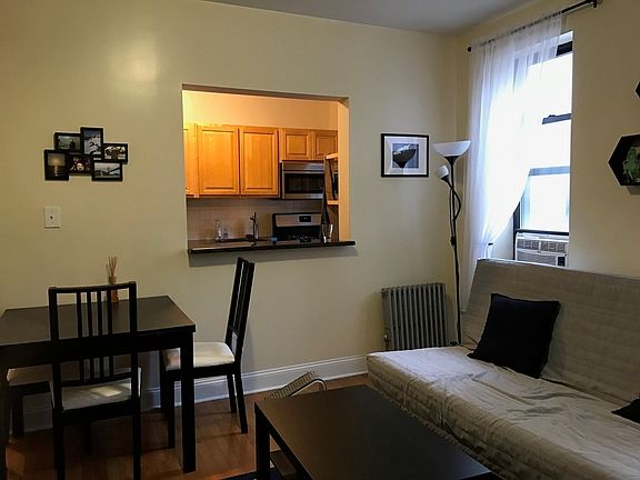 2nd image of 711 Ocean Ave APT 3d