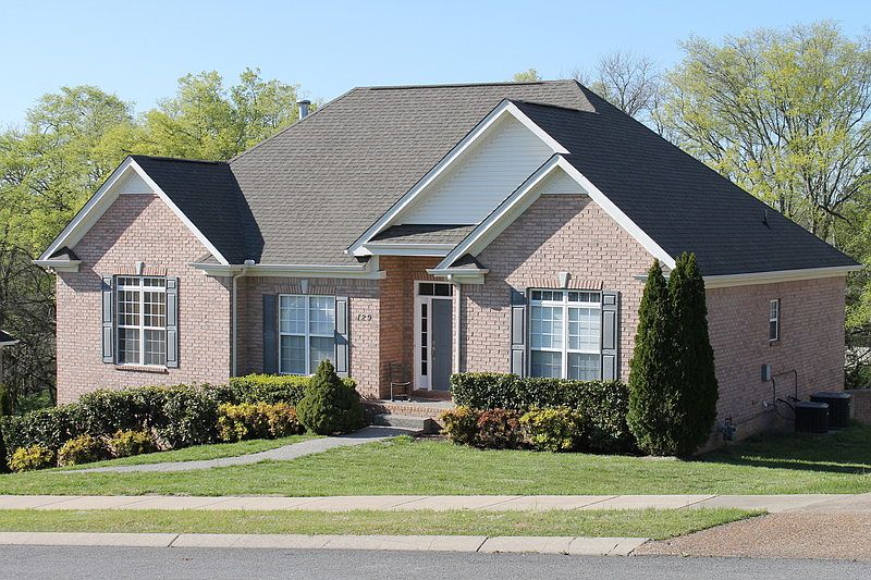 Built in 2005, this house sits on a quiet cul-de-sac.