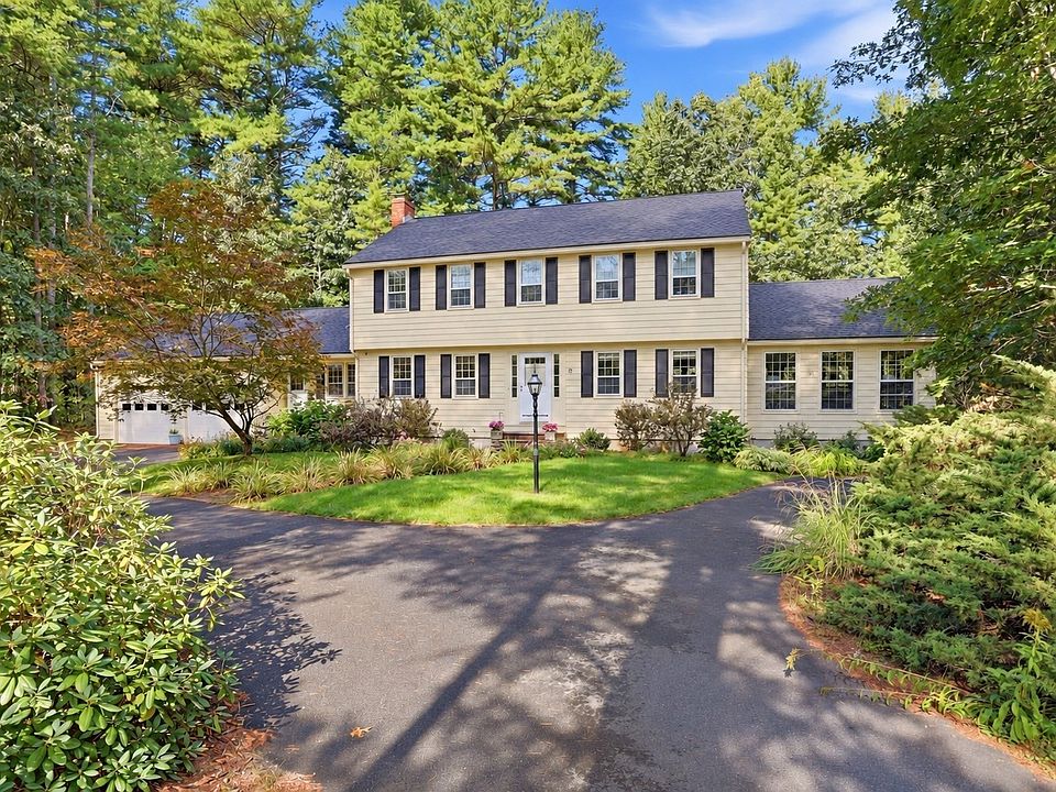 1st image of 54 Carleton Rd