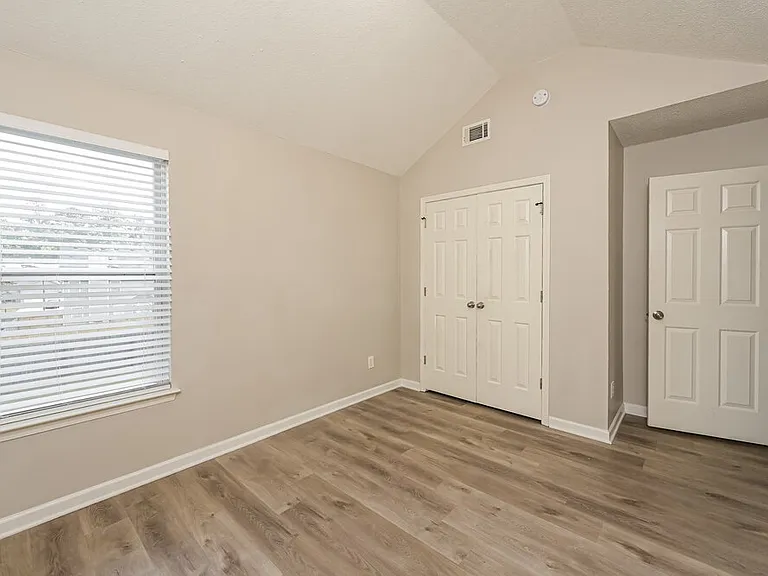 3612 Rosebud Park Dr — Photo 13