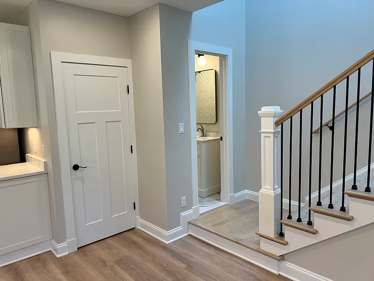 E Howell Ave — Photo 11