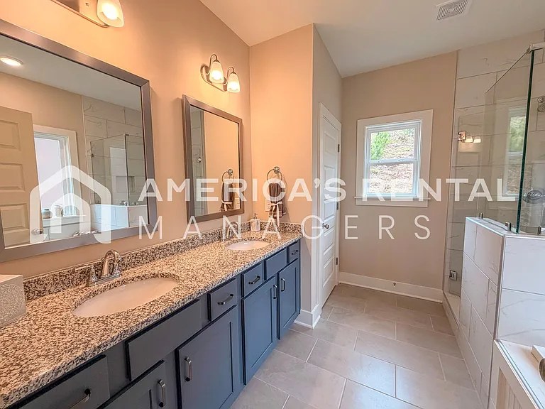 105 Atlantic Ln — Photo 11