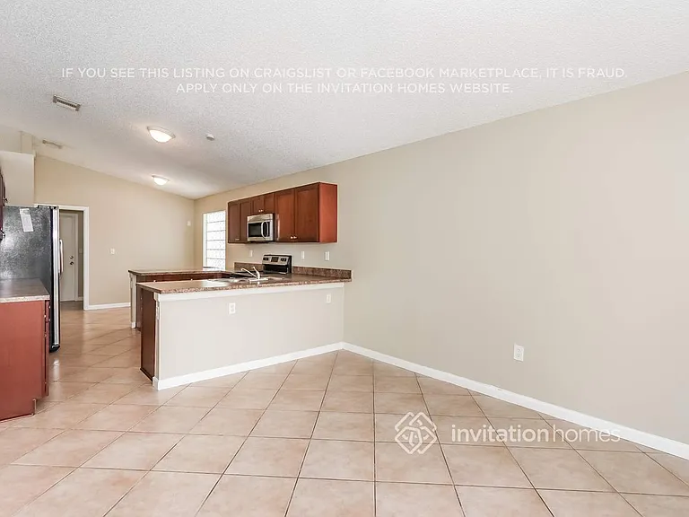 16575 NW 10th St — Photo 8