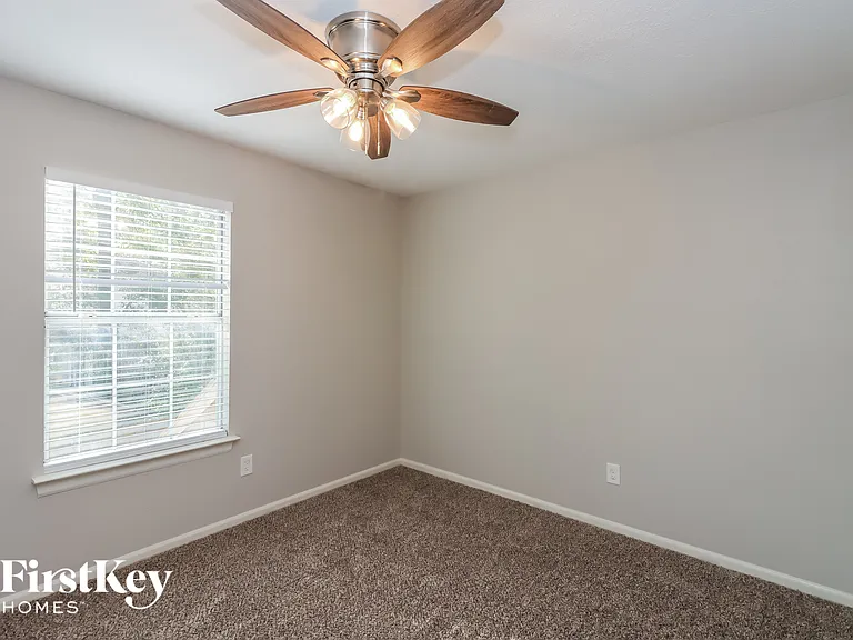 160 W Golden Arrow Cir — Photo 9