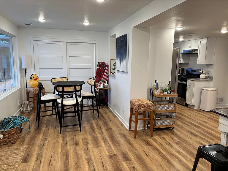 W350N5323 Road B #B — Photo 3
