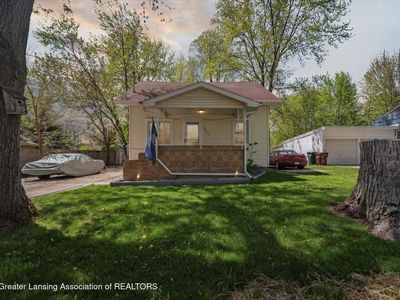 6028 Rolfe Rd, Lansing, MI, 48911