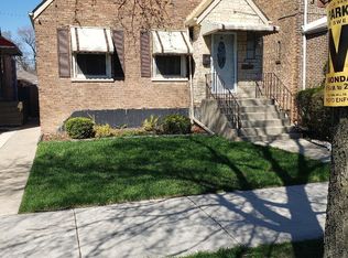 10240 S Prairie Ave, Chicago, IL 60628