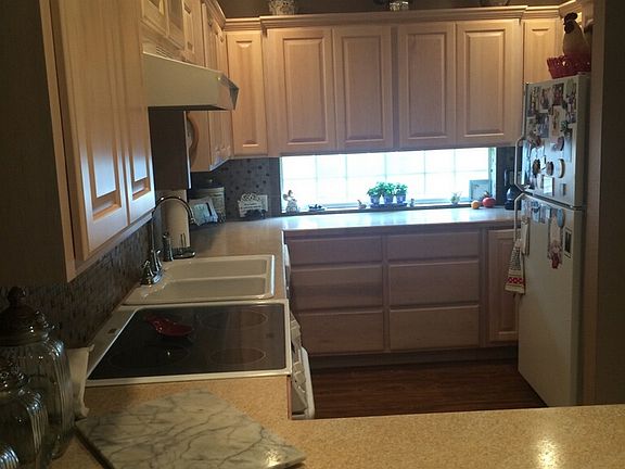 5th image of 4325 Garden Grove Ln