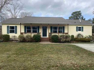 95 Robert Best Rd, Egg Harbor Township, NJ 08234