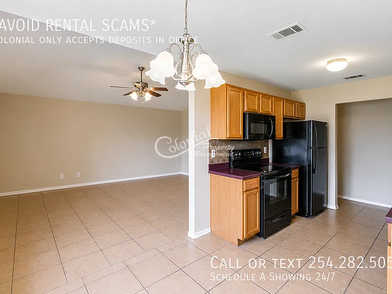 3407 Warfield Dr — Photo 3