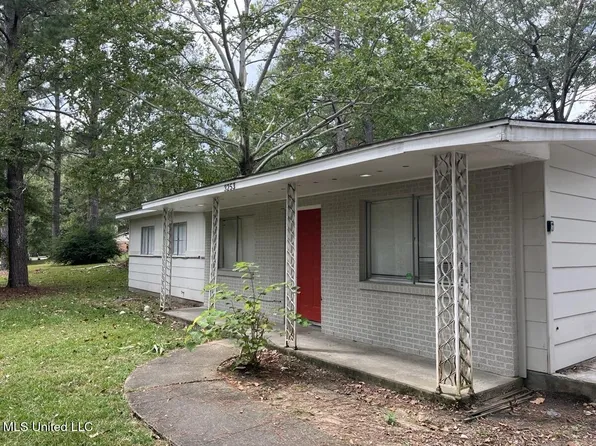 3253 Ridgeland Dr, Jackson, MS 39212