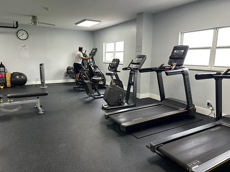 750 N Ocean Blvd #1009 — Photo 22