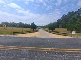 2143 John Munn Rd, Bethune, SC 29009