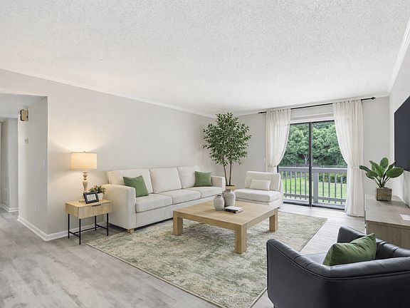 4th image of 5100 W Mountain St #R201